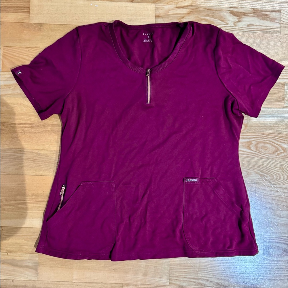 Jaanuu Yoga Scrub Top, size XL, burgundy